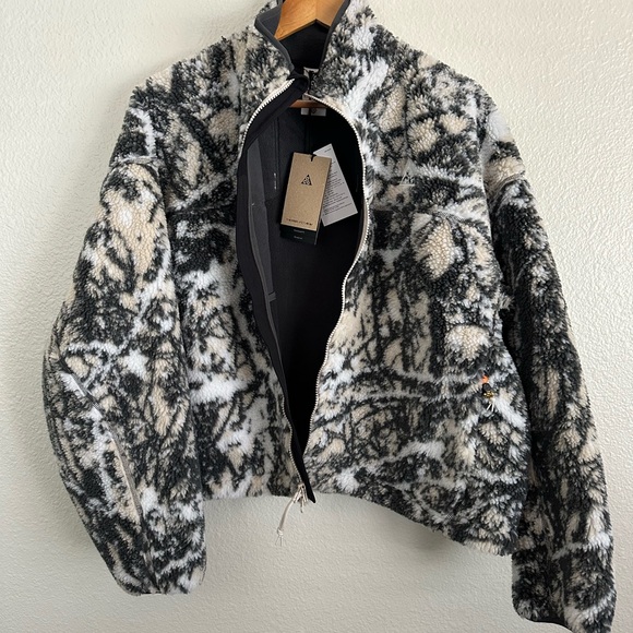 Nike ACG Canwell Glacier Therma-Fit ADV Sherpa Jacket FV7339 Women’s Sizes - Picture 4 of 12